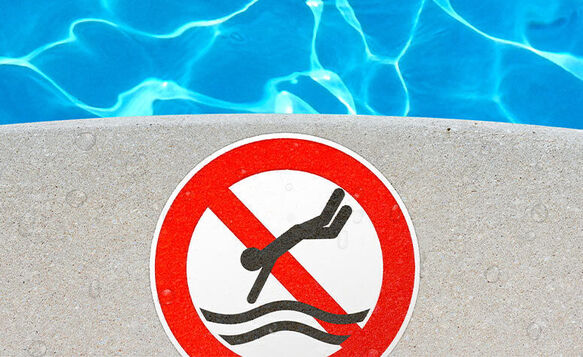 Permanent-decal-swimming-pool